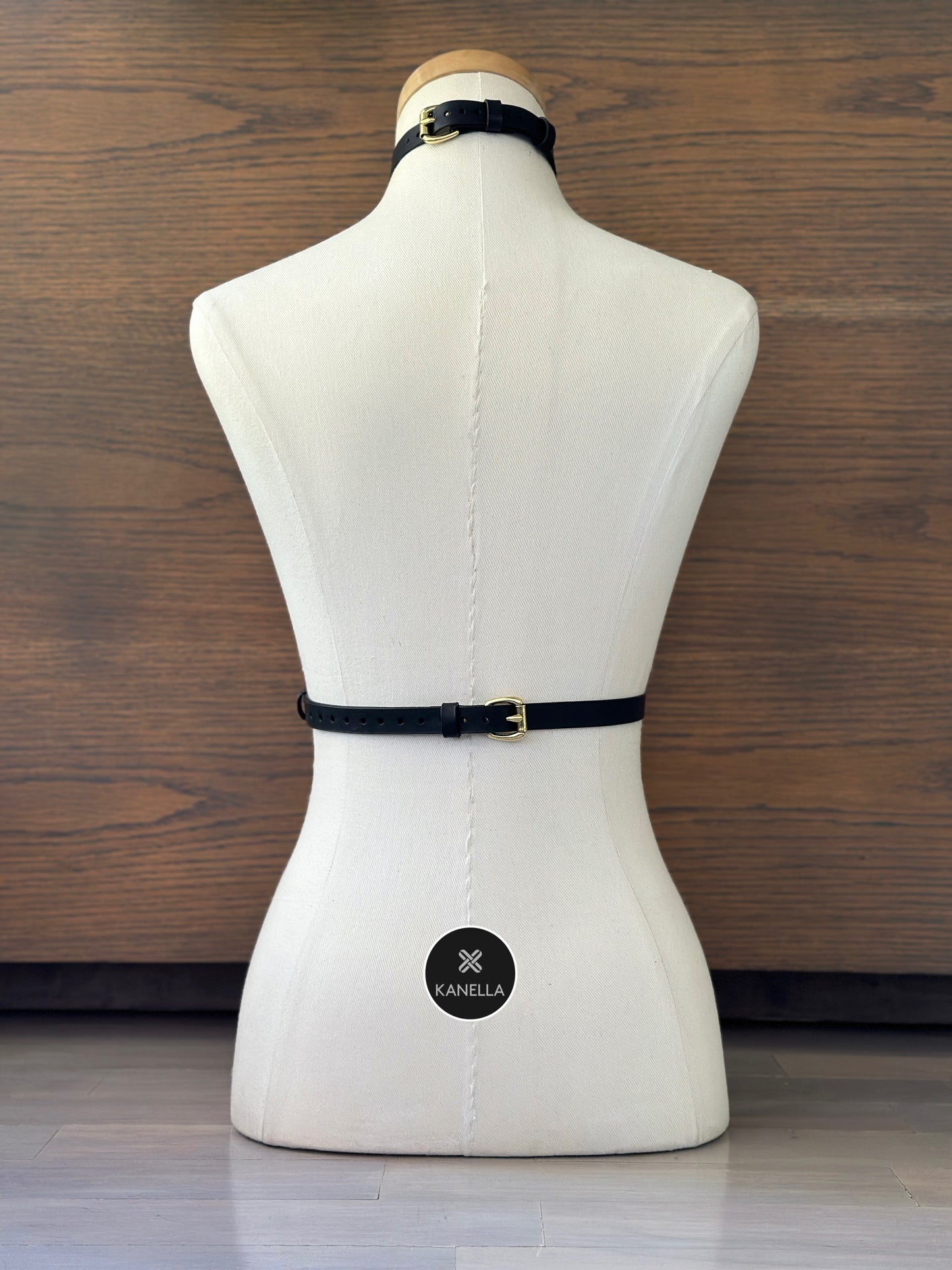 Maya Choker Harness